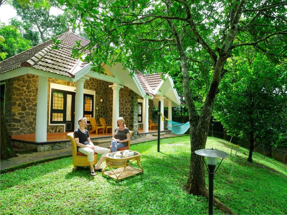 Hotel Treetop Thekkady Exterior photo