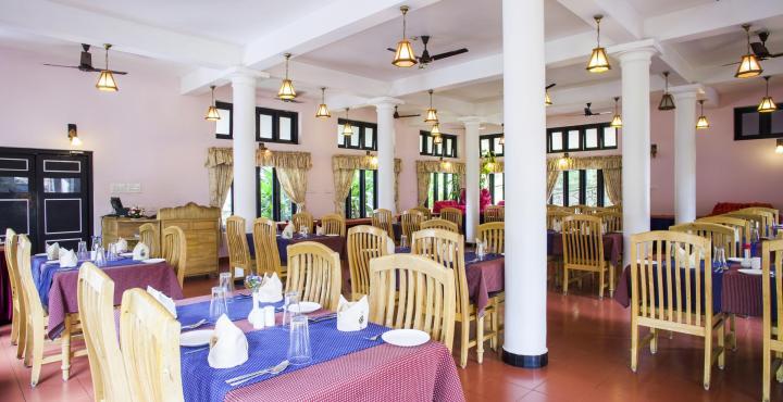 Hotel Treetop Thekkady Exterior photo